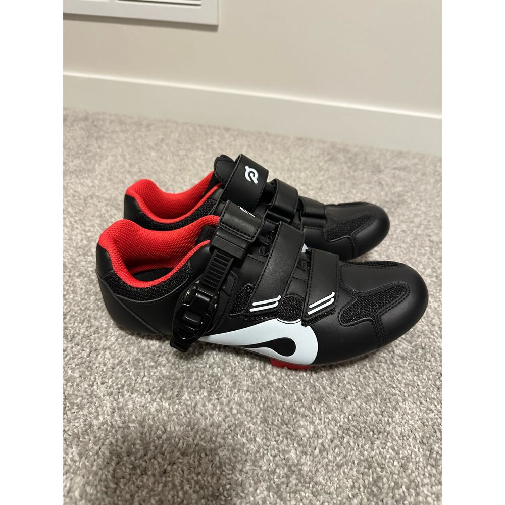 Peloton Cycling Shoes Black and Red EU39